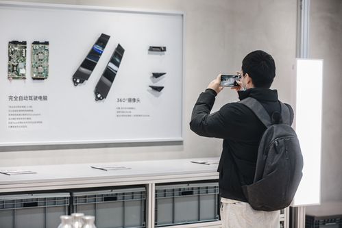 特斯拉Model S Plaid空降成都 超級工廠的杰作與頂級服務盛典